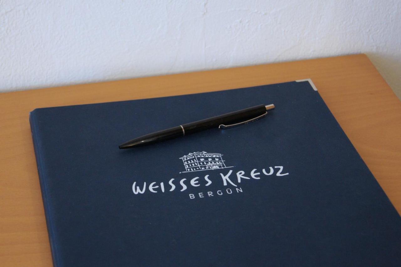 Hotel Weisses Kreuz Bergün Chambre photo